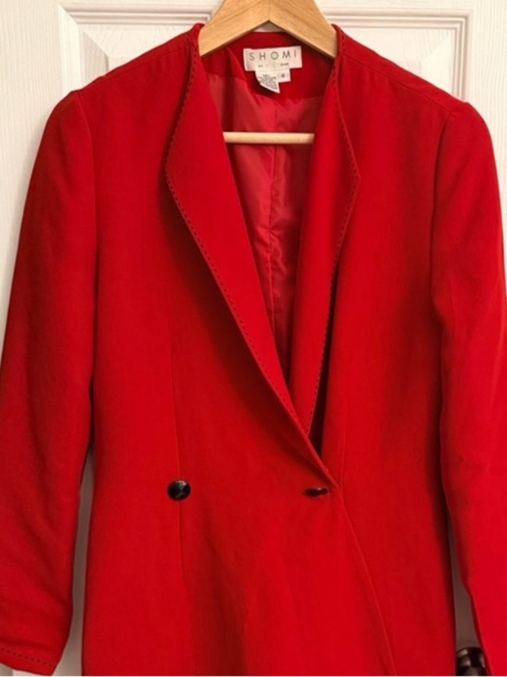 Red Women's Tailored Coat Jacket - Classic Double-Breasted